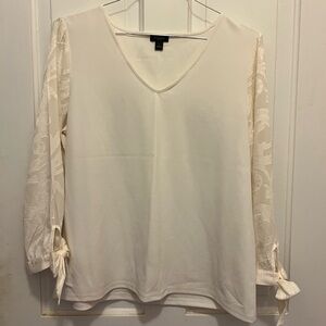 Ann Taylor Cream Tie Front Blouse with 3/4 Sleeves